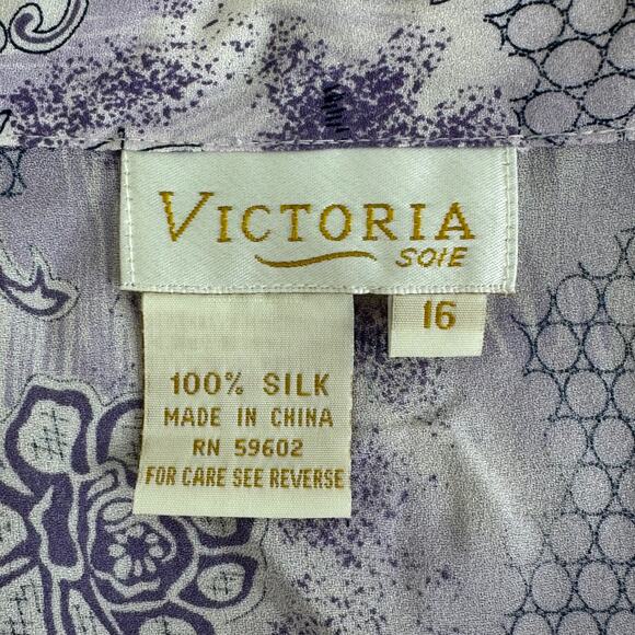 Victoria Soie Purple button with tie top - Picture 8 of 11